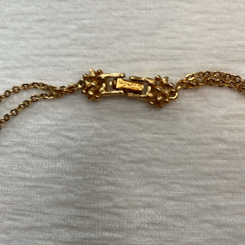 Vintage from late 60s early 70s Monet tassel necklace gold tone/new condition28” - Picture 10 of 14